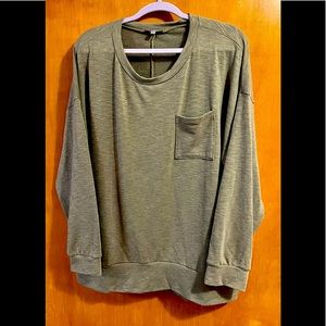 NWOT White Birch 2XL pale green lightweight long sleeve top with chest pocket